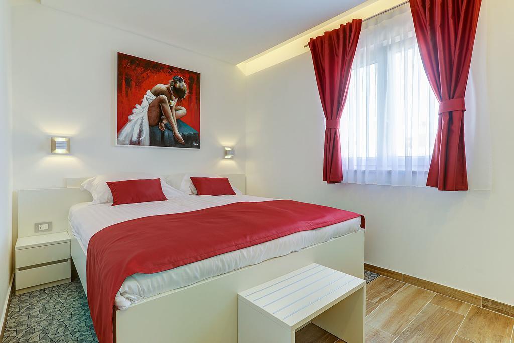 Apartments Lapis Premantura Ngoại thất bức ảnh