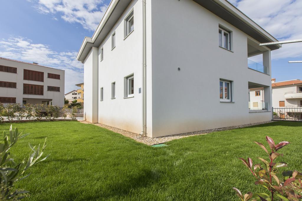 Apartments Lapis Premantura Ngoại thất bức ảnh