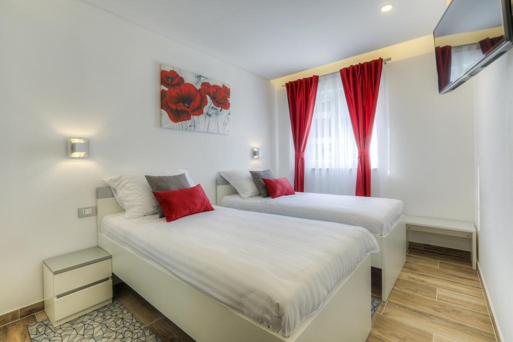 Apartments Lapis Premantura Ngoại thất bức ảnh