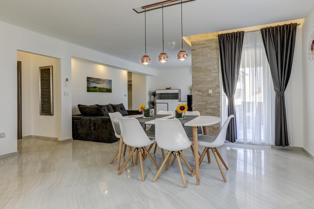 Apartments Lapis Premantura Ngoại thất bức ảnh